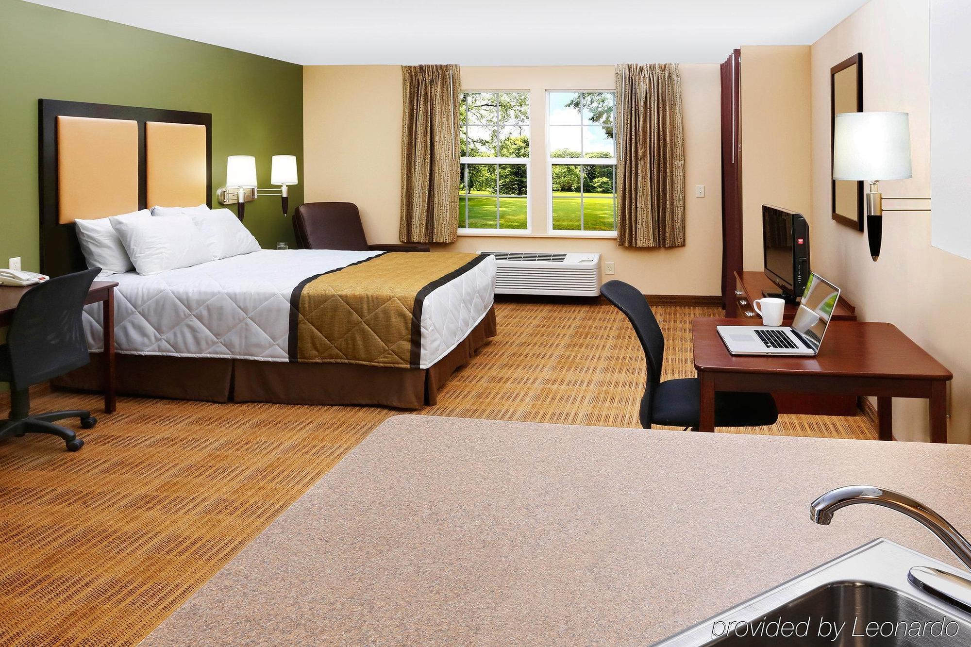Extended America - Angeles - Airport Hotel 2*